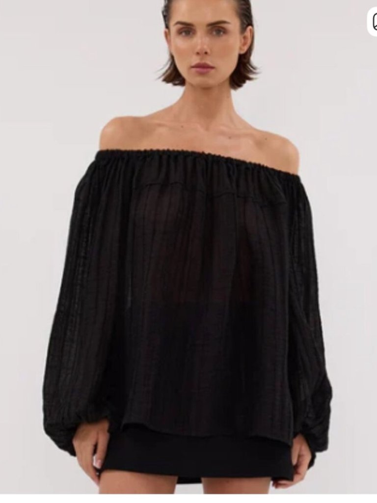 Dissh Linen Blend Off Shoulder Top In Cream